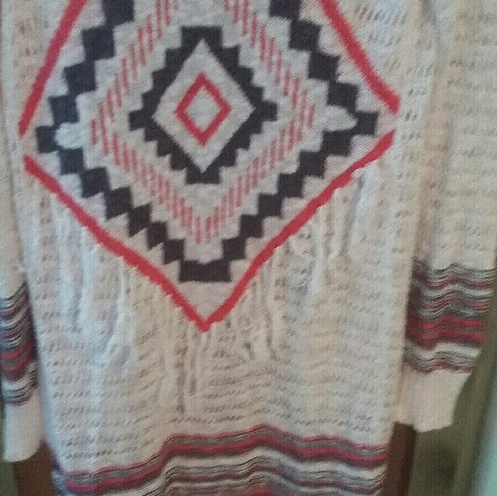 Sweater - Picture 4 of 4